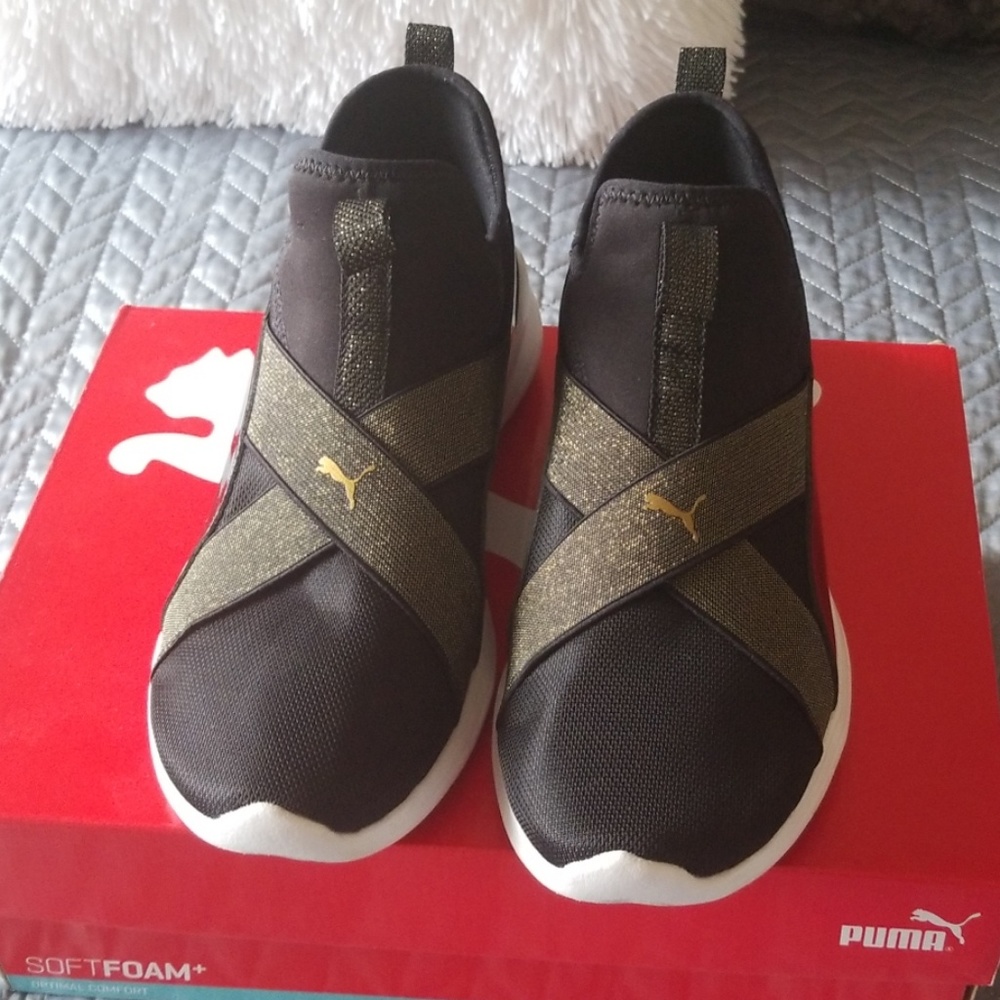 Womens Puma Sneakers
